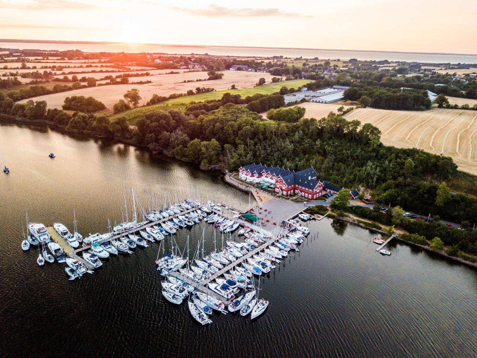 Dyvig Badehotel Nordborg Exteriör bild
